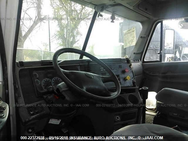 1FUJA6CK57DZ42350 - 2007 FREIGHTLINER CONVENTIONAL COLUMBIA 白色 照片 5