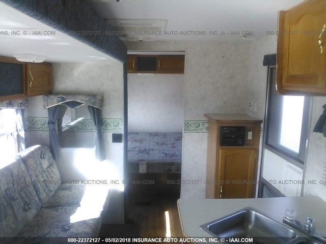 4X4TWDE284A233843 - 2004 FOREST RIVER WILDWOOD  未知 照片 5