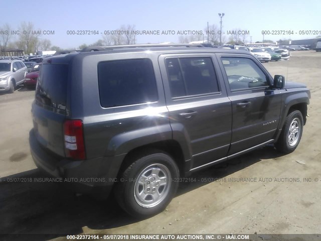 1C4NJPBA3GD743899 - 2016 JEEP PATRIOT SPORT GRAY photo 4