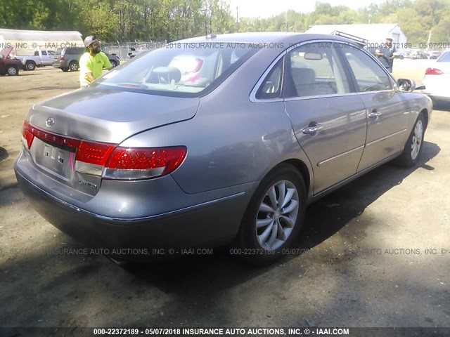 KMHFC46F17A223524 - 2007 HYUNDAI AZERA SE/LIMITED BEIGE photo 4