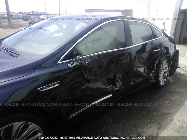 1G4ZP5SS6HU120710 - 2017 BUICK LACROSSE ESSENCE მუქი ლურჯი ფოტო 6