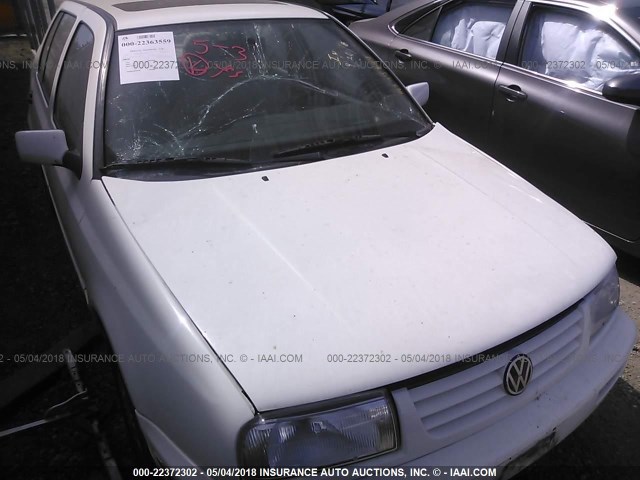 3VWTD61HXWM266587 - 1998 VOLKSWAGEN JETTA GLX WHITE photo 6