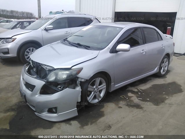 1NXBE40E49Z090445 - 2009 TOYOTA COROLLA XRS SILVER photo 2