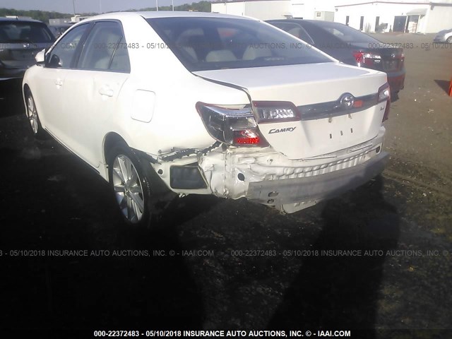 4T1BF1FK7CU540802 - 2012 TOYOTA CAMRY SE/LE/XLE 白色 照片 6