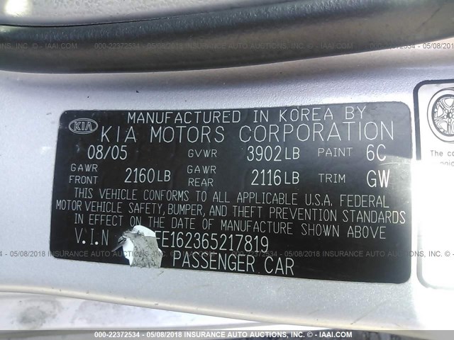 KNAFE162365217819 - 2006 KIA SPECTRA5 SILVER photo 9