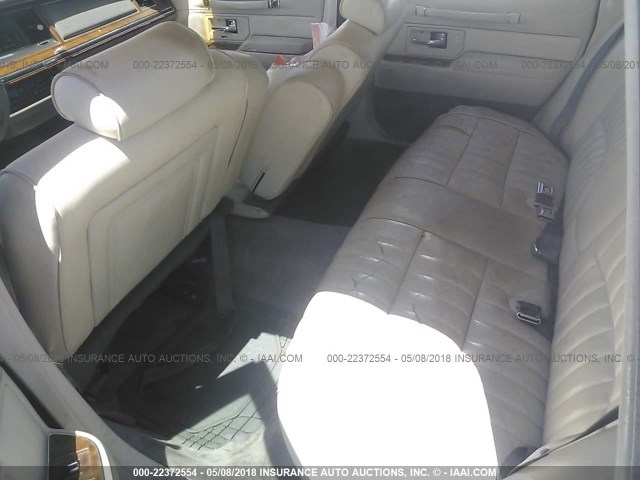 1LNLM81W2RY652227 - 1994 LINCOLN TOWN CAR EXECUTIVE SILVER photo 8