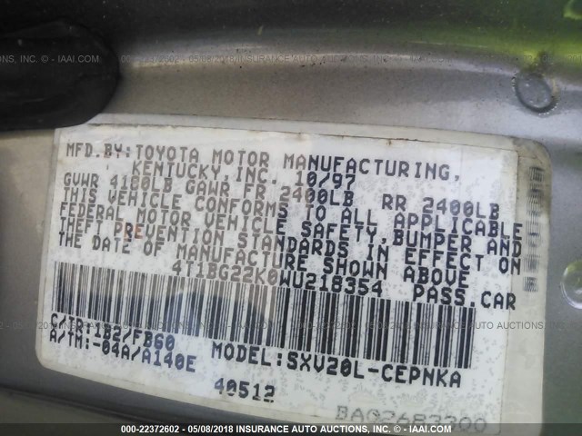 4T1BG22K0WU218354 - 1998 TOYOTA CAMRY CE/LE/XLE თაფლისფერი ფოტო 9