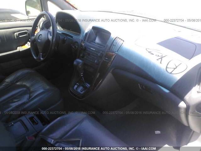 JT6HF10U4X0014639 - 1999 LEXUS RX 300 SILVER photo 5