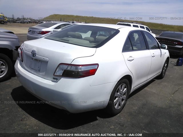 4T1BB46K89U079132 - 2009 TOYOTA CAMRY HYBRID WHITE photo 4