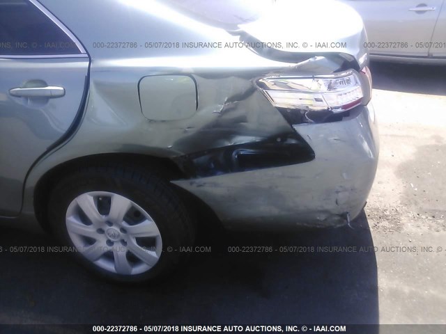 4T4BF3EK6AR002513 - 2010 TOYOTA CAMRY SE/LE/XLE TEAL photo 6