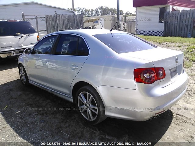 3VWEF81K07M136152 - 2007 VOLKSWAGEN JETTA WOLFSBURG SILVER photo 3