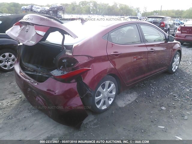 5NPDH4AE7DH228128 - 2013 HYUNDAI ELANTRA GLS/LIMITED RED photo 4