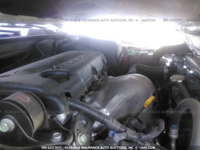 JTDBE32K940274054 - 2004 TOYOTA CAMRY LE/XLE WHITE photo 10