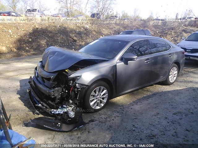 JTHBW1GG8E2067424 - 2014 LEXUS ES 300H GRAY photo 2