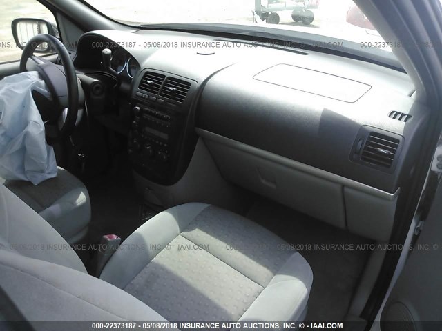 1GNDV23137D182502 - 2007 CHEVROLET UPLANDER LS WHITE photo 5