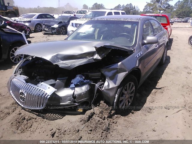 1G4HC5EM2BU122708 - 2011 BUICK LUCERNE CXL GRAY photo 2