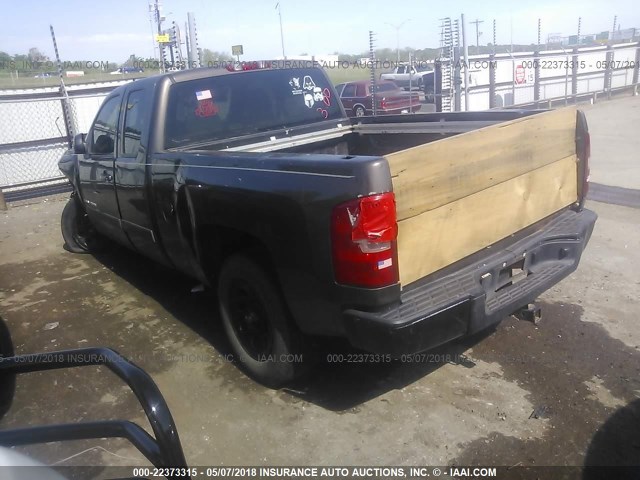 1GCEC19008Z148002 - 2008 CHEVROLET SILVERADO C1500 GRAY photo 3