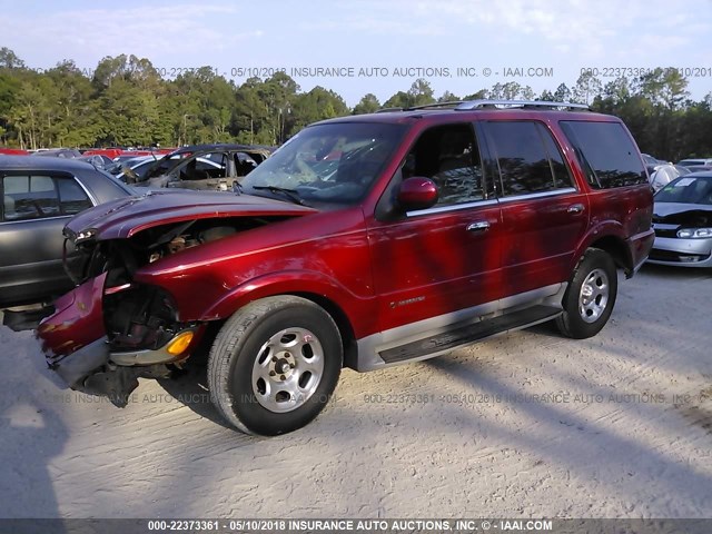 5LMEU27A31LJ05225 - 2001 LINCOLN NAVIGATOR RED photo 2