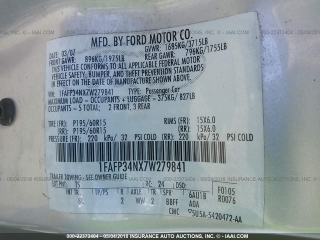 1FAFP34NX7W279841 - 2007 FORD FOCUS ZX4/S/SE/SES 银色 照片 9