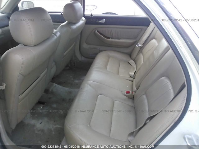 JH4KA7677SC001777 - 1995 ACURA LEGEND LS WHITE photo 8