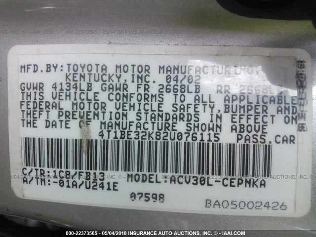 4T1BE32K82U076115 - 2002 TOYOTA CAMRY LE/XLE/SE ვერცხლისფერი ფოტო 9