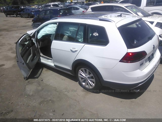 3VWH17AU7HM530045 - 2017 VOLKSWAGEN Golf Alltrack S/SE/SEL 白色 照片 3