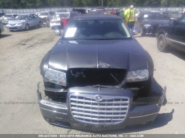 2C3CA5CV1AH225690 - 2010 CHRYSLER 300 TOURING GRAY photo 6