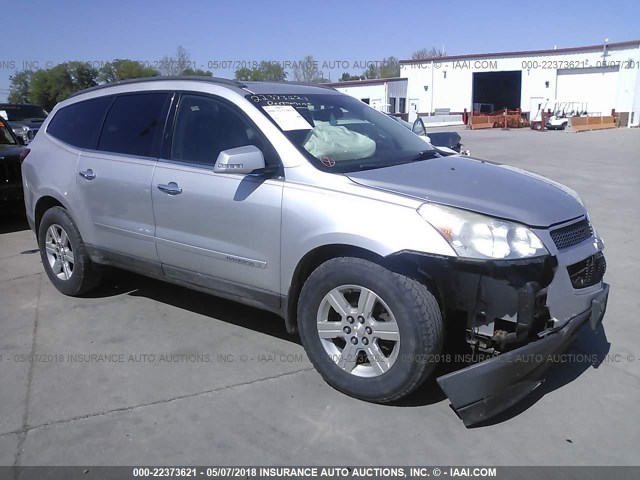 1GNER23D89S101303 - 2009 CHEVROLET TRAVERSE LT SILVER photo 1