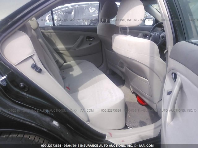 4T1BF3EK3BU634963 - 2011 TOYOTA CAMRY SE/LE/XLE GREEN photo 8