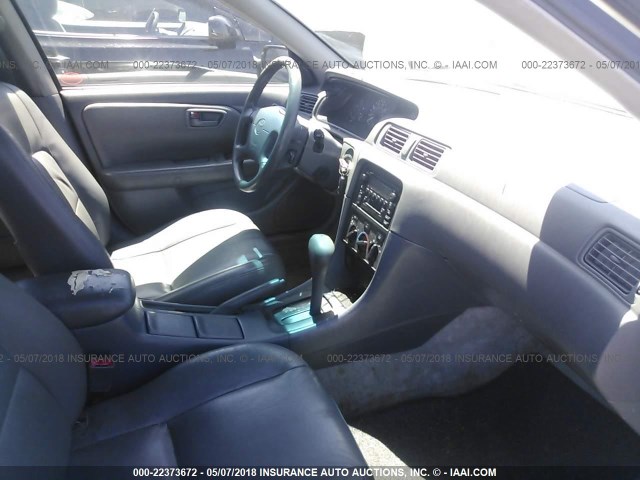 JT2BG22K7Y0427372 - 2000 TOYOTA CAMRY CE/LE/XLE 银色 照片 5