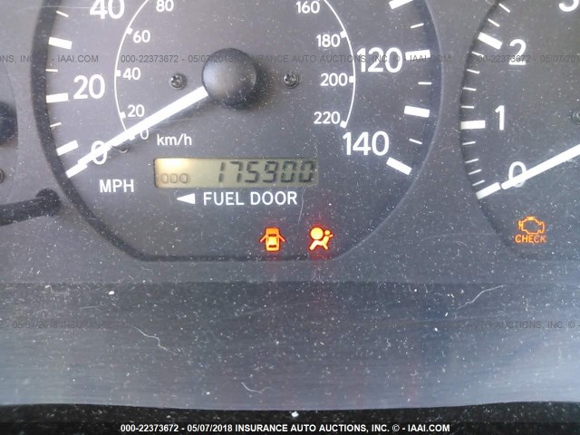 JT2BG22K7Y0427372 - 2000 TOYOTA CAMRY CE/LE/XLE 银色 照片 7