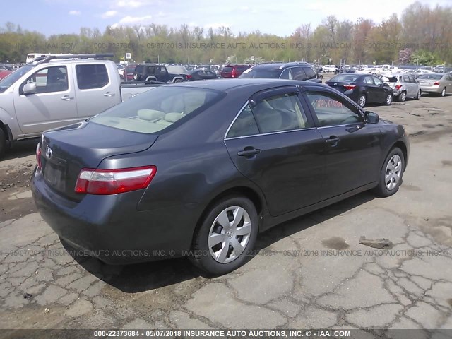 4T1BE46K67U047798 - 2007 TOYOTA CAMRY NEW GENERAT CE/LE/XLE/SE GRAY photo 4