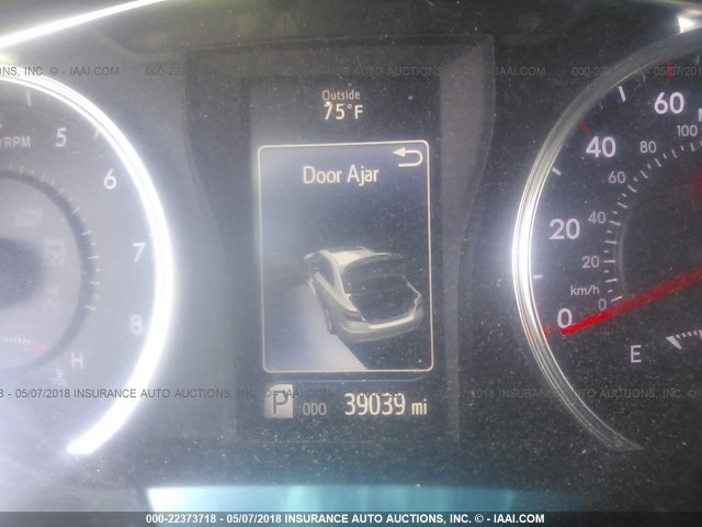 4T1BF1FK9GU211007 - 2016 TOYOTA CAMRY LE/XLE/SE/XSE BLACK photo 7