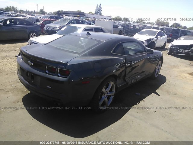 2G1FB1E38D9195377 - 2013 CHEVROLET CAMARO LT GRAY photo 4