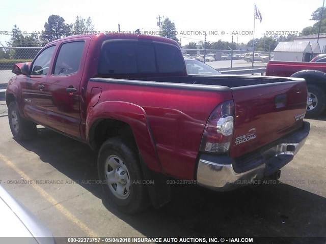3TMJU4GN9FM192414 - 2015 TOYOTA TACOMA DOUBLE CAB PRERUNNER RED photo 3