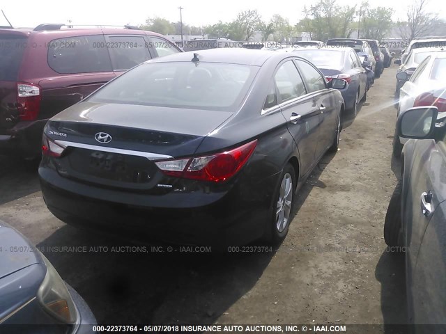 5NPEC4AC7DH627753 - 2013 HYUNDAI SONATA SE/LIMITED BLACK photo 4