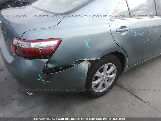 4T1BK46K88U566751 - 2008 TOYOTA CAMRY LE/XLE/SE 浅蓝色 照片 6
