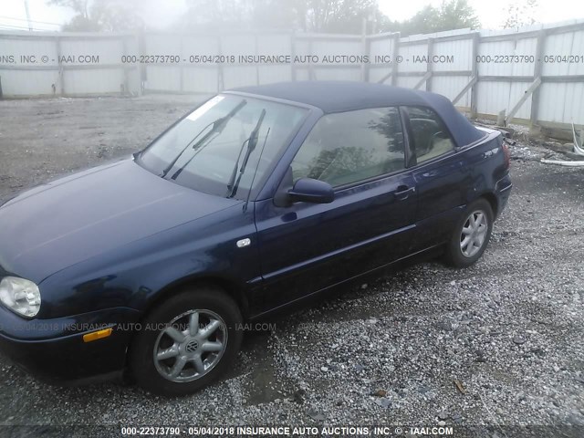 3VWDC21V21M815696 - 2001 VOLKSWAGEN CABRIO GLX ლურჯი ფოტო 6