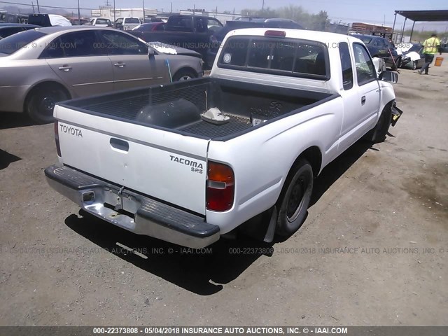 4TAVL52N0XZ488287 - 1999 TOYOTA TACOMA XTRACAB WHITE photo 4