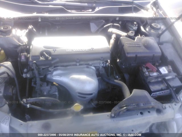 4T1BE30K72U034070 - 2002 TOYOTA CAMRY LE/XLE/SE ოქროსფერი ფოტო 10