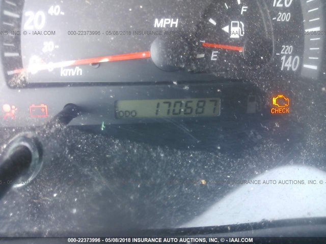 4T1BE30K72U034070 - 2002 TOYOTA CAMRY LE/XLE/SE ოქროსფერი ფოტო 7