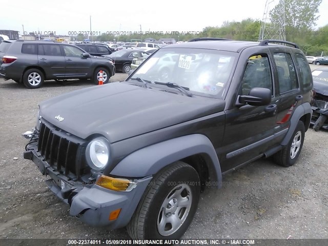 1J4GK48K85W704175 - 2005 JEEP LIBERTY SPORT 灰色 照片 2