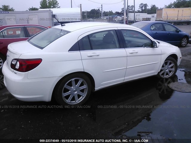 1C3LC56R87N520911 - 2007 CHRYSLER SEBRING TOURING WHITE photo 4