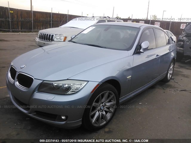 WBAPK5G55BNN27980 - 2011 BMW 328 XI SULEV Light Blue photo 2