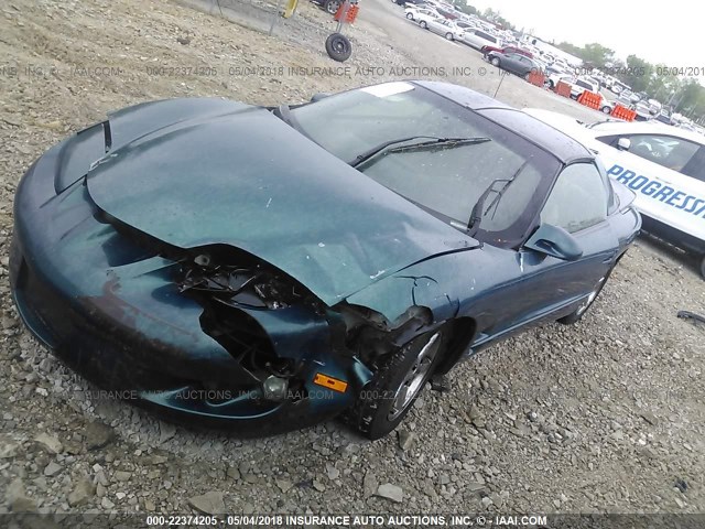 2G2FS22K912136162 - 2001 PONTIAC FIREBIRD GREEN photo 2