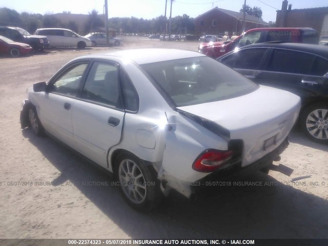 YV1VS27514F091595 - 2004 VOLVO S40 1.9T WHITE photo 3