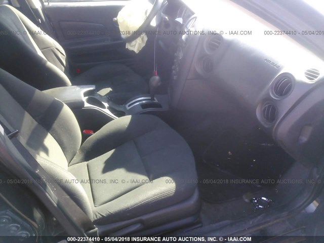 2G2WP552761297363 - 2006 PONTIAC GRAND PRIX BLACK photo 5