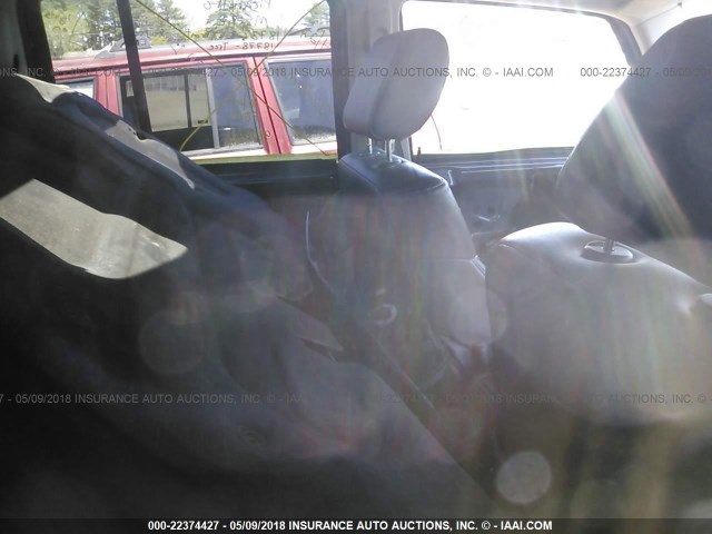 1J8HG48K57C556012 - 2007 JEEP COMMANDER GRAY photo 8