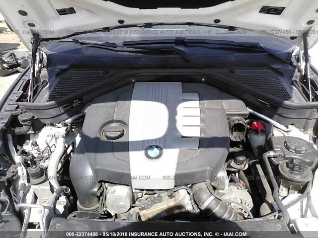 5UXZW0C51CL666802 - 2012 BMW X5 XDRIVE35D WHITE photo 10
