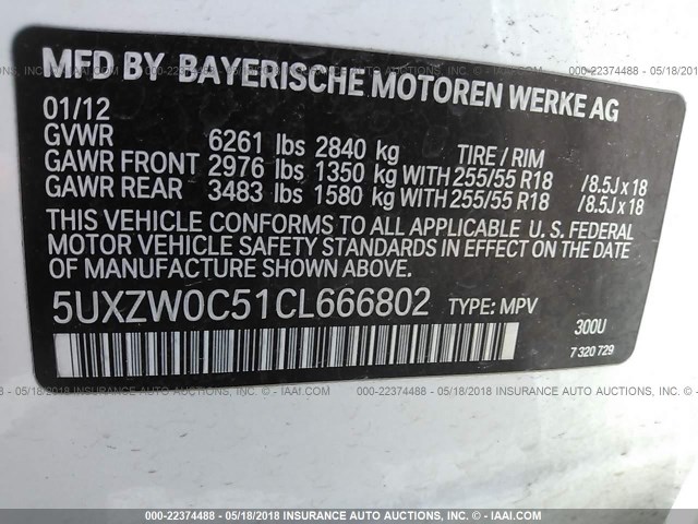 5UXZW0C51CL666802 - 2012 BMW X5 XDRIVE35D WHITE photo 9